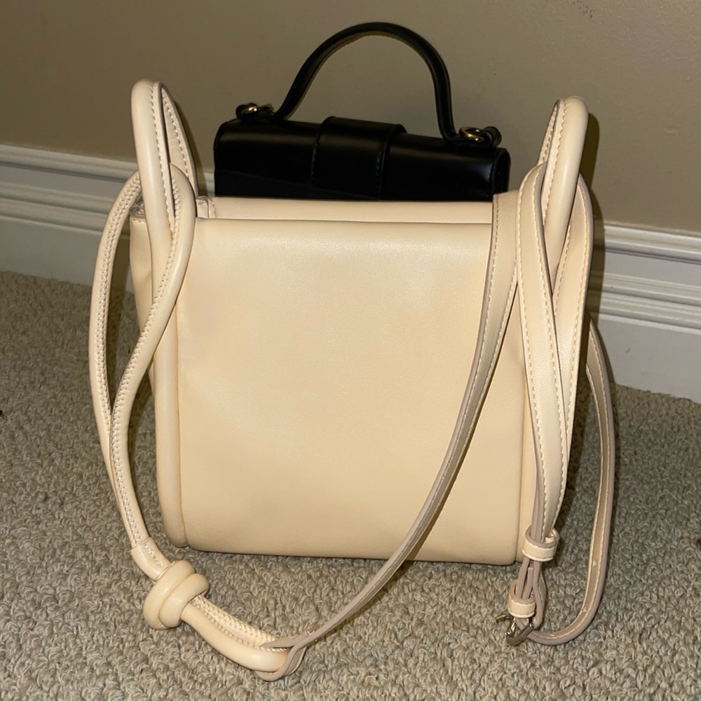 Cross body bag